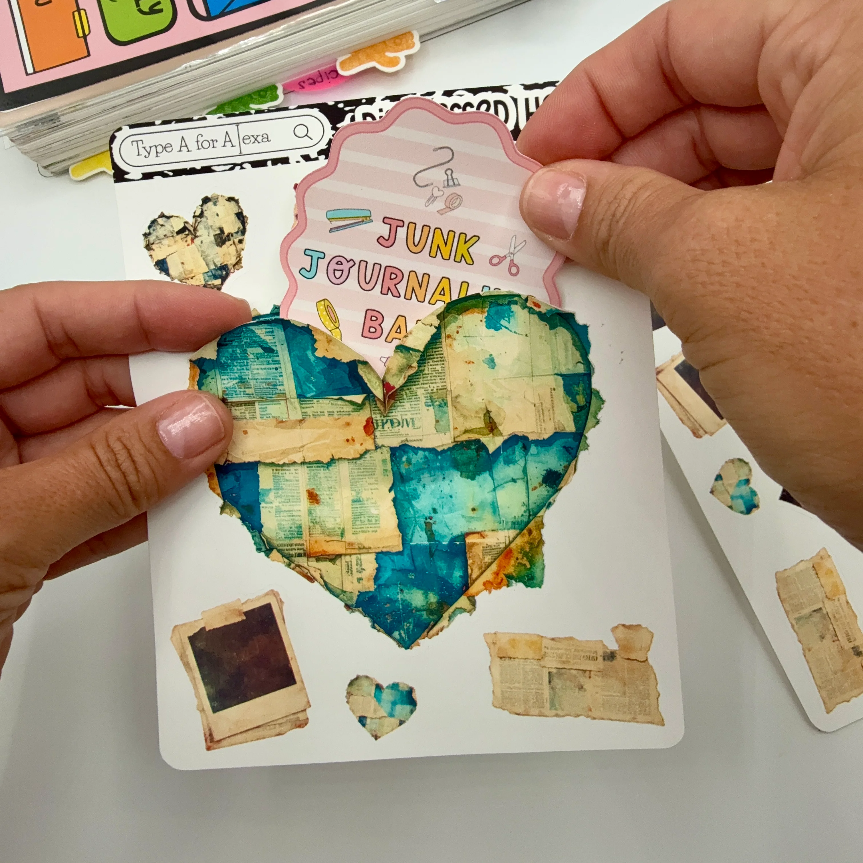 Distressed Heart Jumbo Journaling Sticker Pocket - Image 2