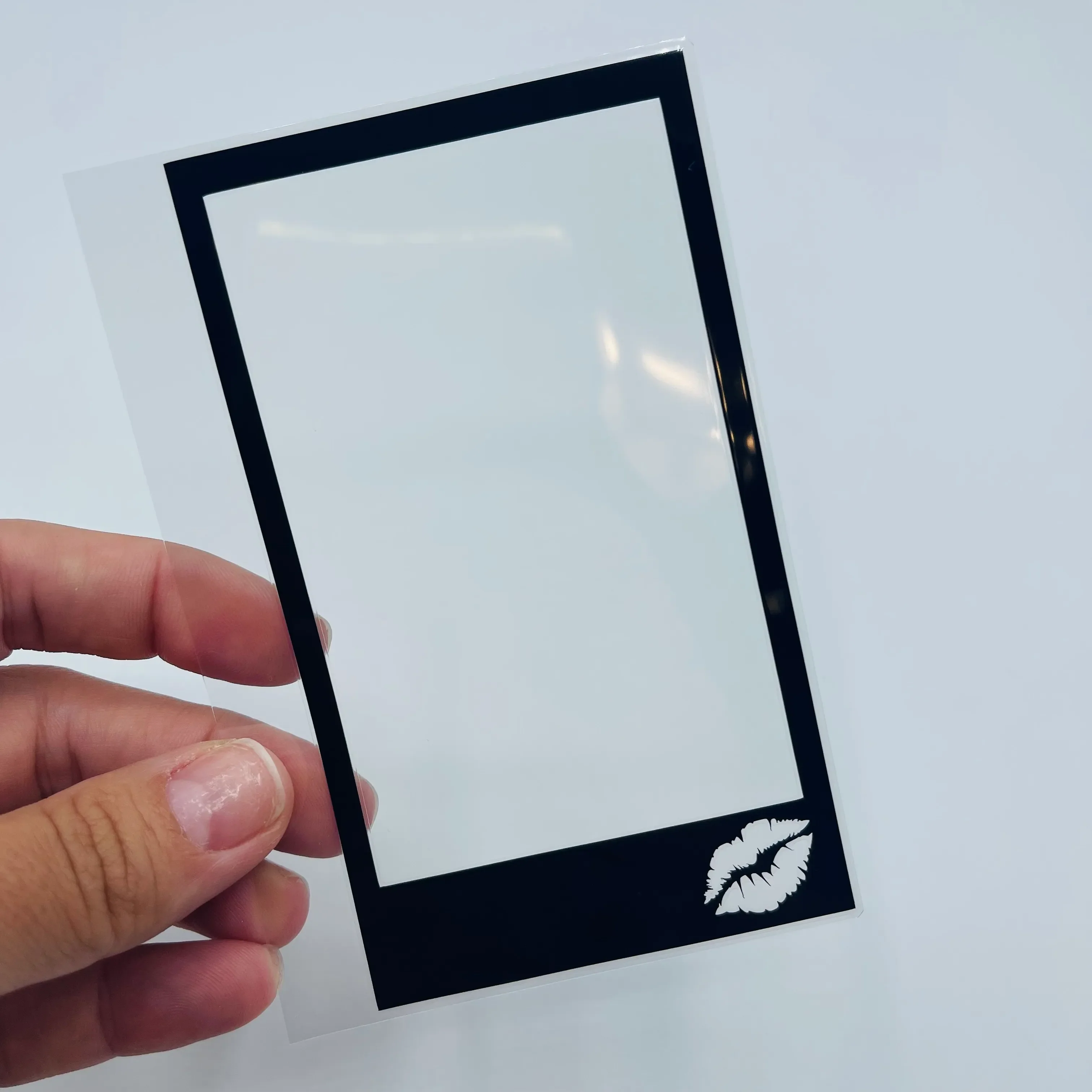 Lipstick Polaroid Dashboard - Image 2