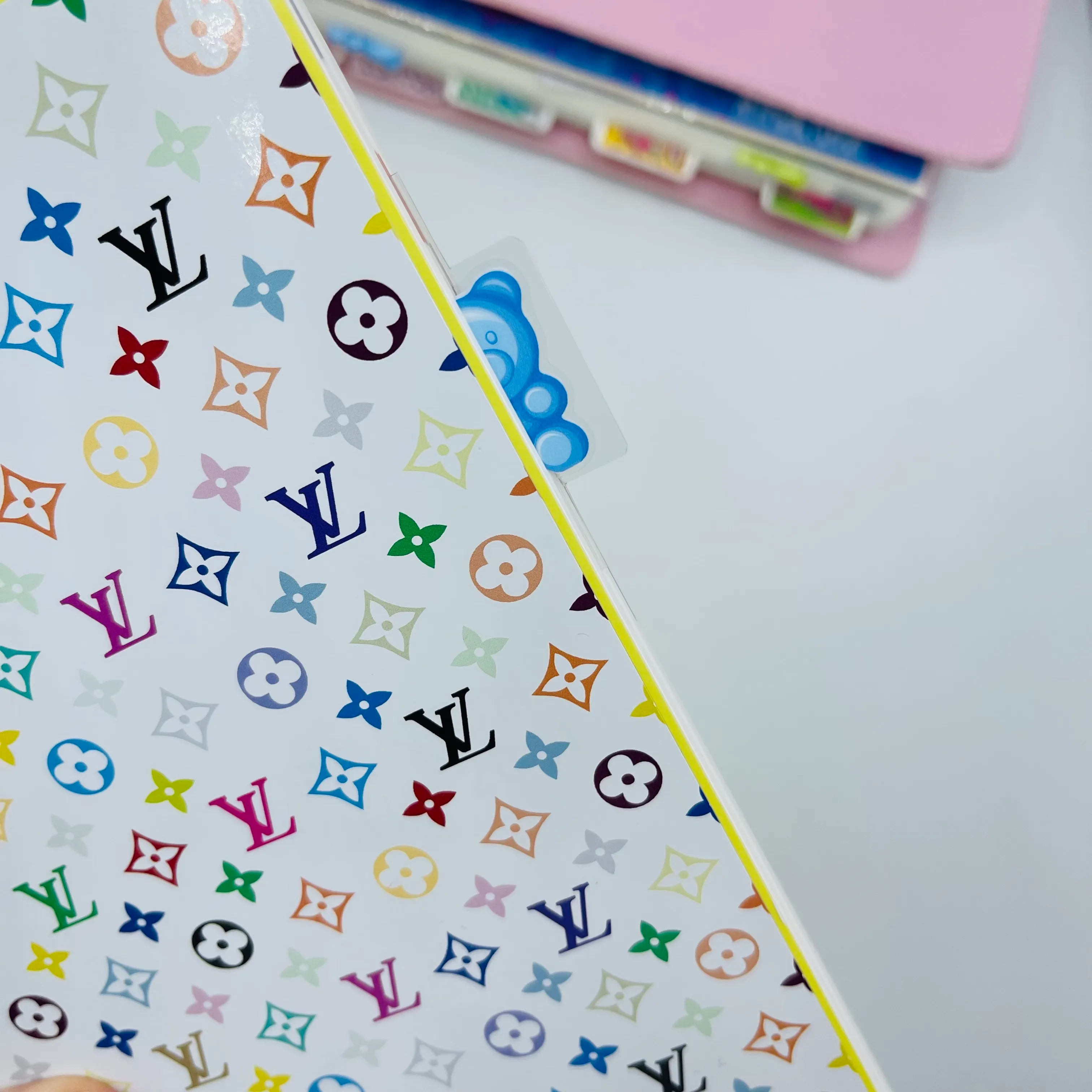 Mini Gummy Floating Dividers - Image 4